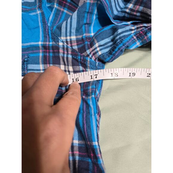 Hollister button down long sleeve shirt - Picture 7 of 8